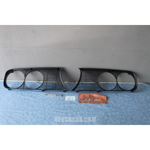 ALFA 2000 BN COMPLETE FRONT GRILL NOS 