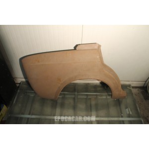 128  RIGHT POSTERIOR FENDER