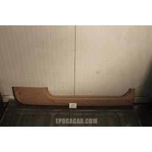 850  RIGHT DOOR SILL