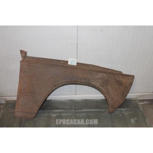 BMW (1502-2002 ?)  FRONT RIGHT FENDER