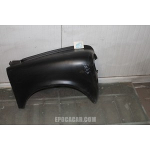 600  FRONT RIGHT FENDER ( NOT ORIGINAL )