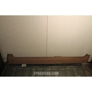 124-125 UNDER DOOR LEFT WITHOUT HOLES 