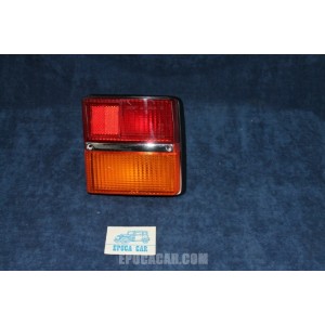 A112 1°S.  REAR RIGHT TAILIGHT  BLACK BOARD  ARIC