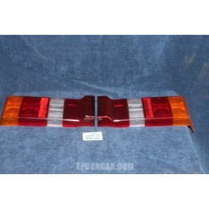 Y10   COPPIA PLASTICHE PER FANALINI  POST .  CON RETRO  SIEM