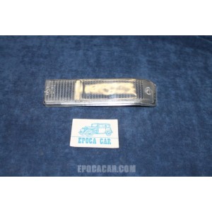 GT 2°S.   PLASTICA BIANCA PER FANALINO ANT. DX   CARELLO