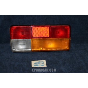 ALFETTA BN 2000   FANALINO POST DX  (PLASTICA LISCIA)   OLSA
