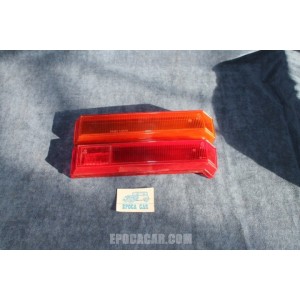 130 BERLINA  PLASTICHE (2 PZ) PER FANALINO POST. DX   STARS