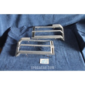 130 SEDAN  PAIR FRAMES FOR REAR LIGHTS   CROMODORA