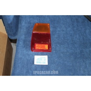 128 COUPE' S-SL  PLASTICA BICOLORE PER FANALINO POST.SX (VITE PICCOLA IN METALLO)   STARS