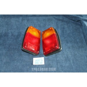 128 COUPE' S  COPPIA FANALINI POST. (VITE IN METALLO) BORDO NERO   ALTISSIMO