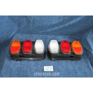 128 3P  PAIR REAR LIGHTS   SIEM