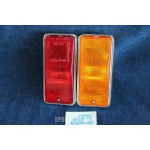 125 1°S  REAR RIGHT LIGHT   LEART