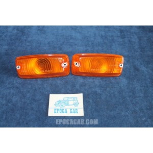 850 SEDAN  PAIR FRONT ORANGE LIGHTS   AUCO