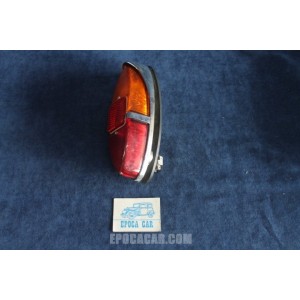 1100 (1958)  PLASTIC REAR LIGHT   LEART