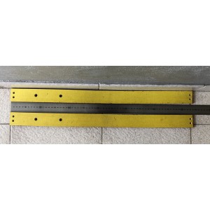 REAR AXLE CHECK STRAP PAIR - ALL 750 & 101 SERIES CARS