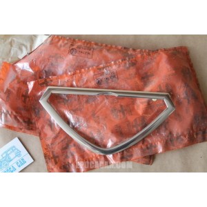FRONT MASK  ALFA 33 (?) 162148112600
